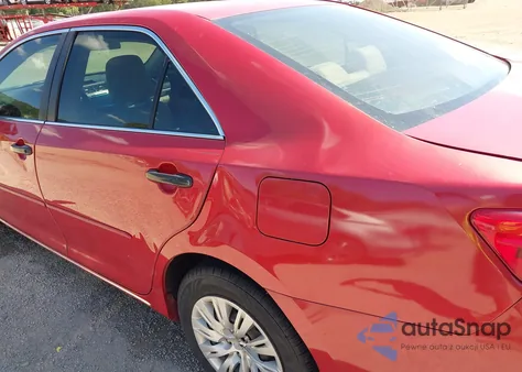 2012 Toyota Camry Le z USA, uszkodzony, nr VIN 4T4BF1FKXCR206205